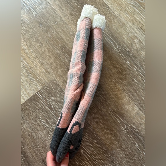 Fuzzy Socks - Picture 2 of 4